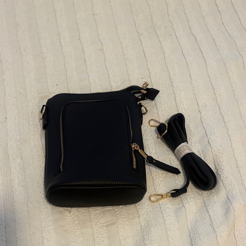 Elegant Black Crossbody Bag